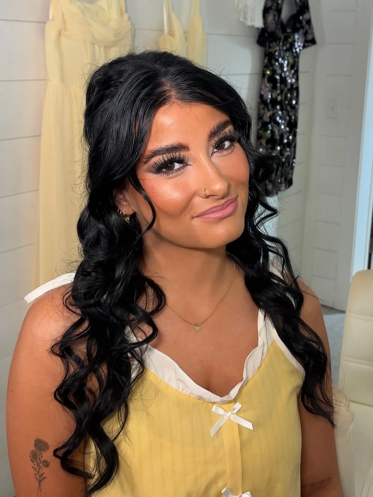 Kim Kardashian WISHES ✨

#fullglammakeupartist #michiganbridalmakeup #westmichiganwedding #glambridesmaidmakeup #grandrapidsmakeupartist