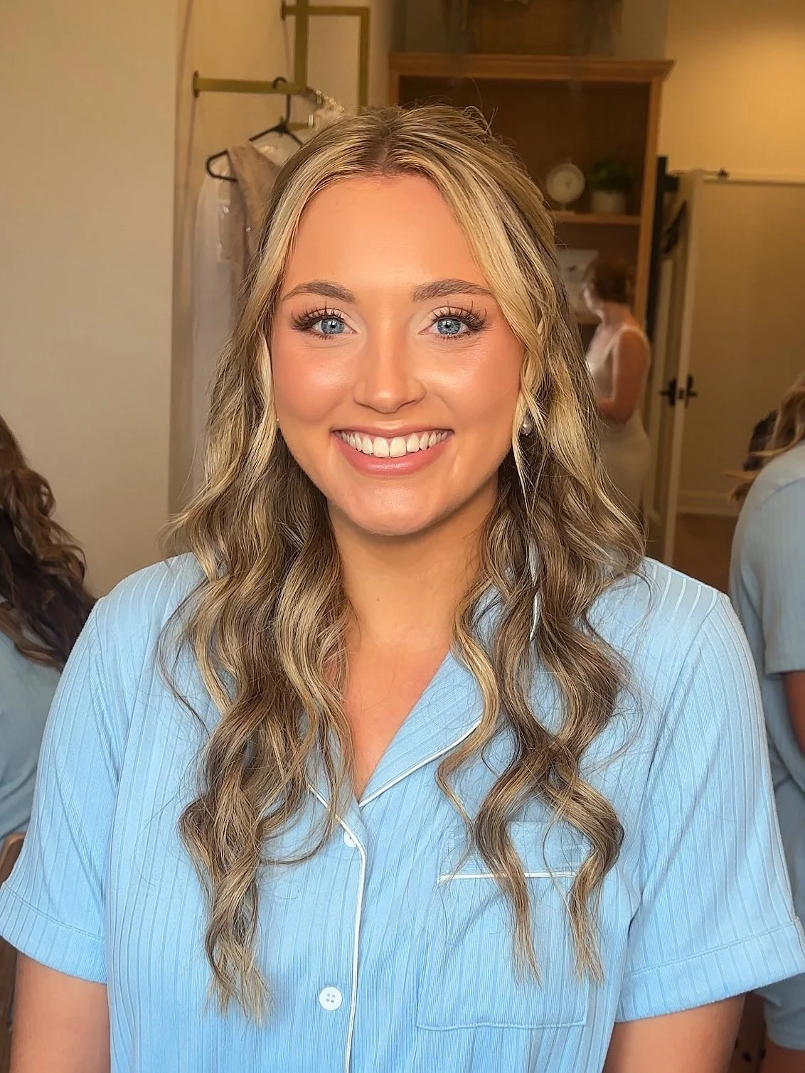 Let your baby blues be the main character. 🩵✨

My signature brown wispy lash is completely customized to your eye shape&mdash;giving you all the definition and drama, just with a softer, dreamier finish.

Soft. Fluffy. Effortless. 🤎

Brown lashes h