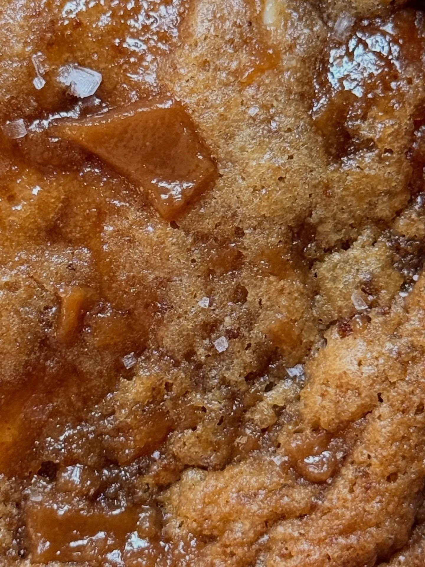 Milk and cookies? No&hellip; a cafecito and cookies 😍

Salted Blonde // paired best with your daily, morning brew, where caramel melts into every bite ✨

Newest duo making their debut Sunday! 

#cookiesdefleur #madeindc #dcfood #microbakery