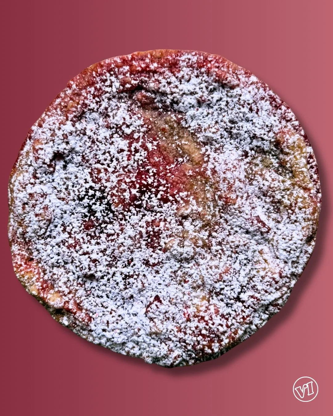 Jelly 🍓

Strawberry, swirled at its softest
powdered sugar dusted into every nook n cranny,
white chocolate and mascarpone folded in for richness

Sweet, familiar, and just a lil fleeting 💖

#cookiesdefleur #madeindc #dcfood #strawberrycookies