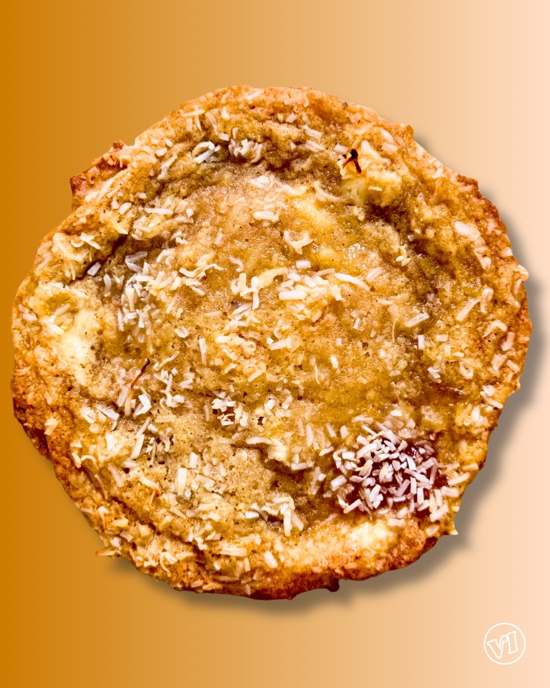 Colada 🥥🍍

Toasted coconut, pineapple passion fruit swirl, buttery shortbread, and white chocolate.

Summer isn&rsquo;t over yet 🍪🌼

Link in bio 😉

#cookiesdefleur #madeindc #dcfoodie #colada