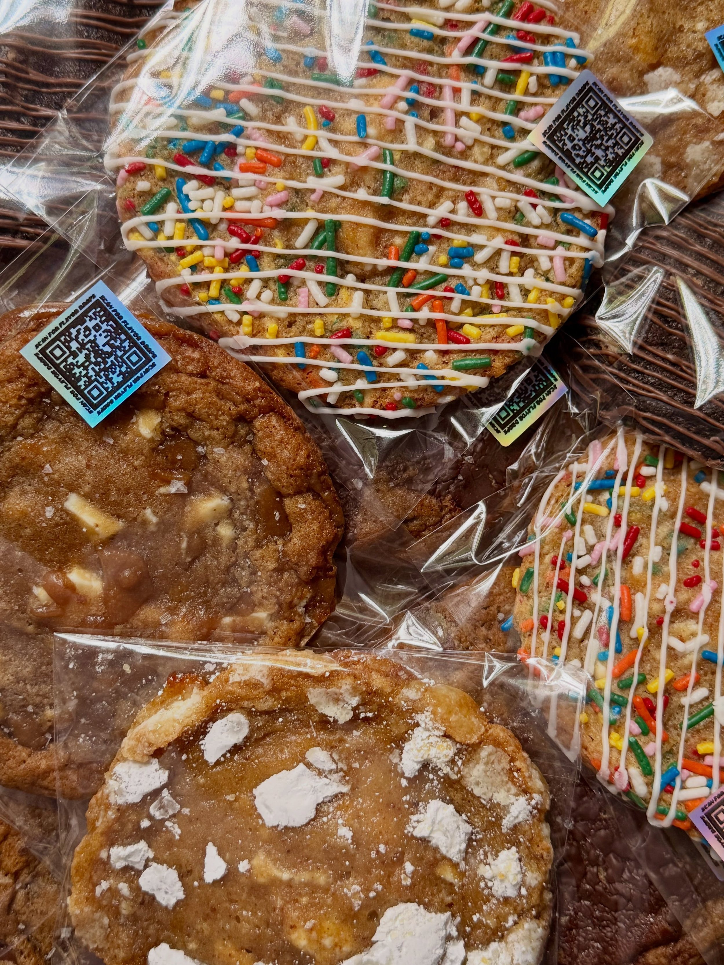 Cookies on cookies on cookies! 🍪🌼

September is off to a delicious start 
Stay tuned&hellip; 🥜vs🎃

#cookiesdefleur #madeindc #dcfoodie #microbakery