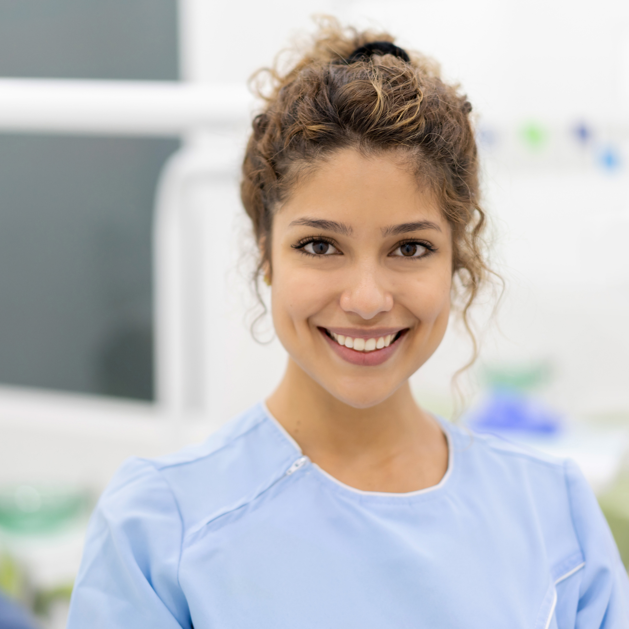 What’s the Difference Between a Dental Assistant and a Dental Hygienist? (And Why They’re Both Essential to Your Care)
