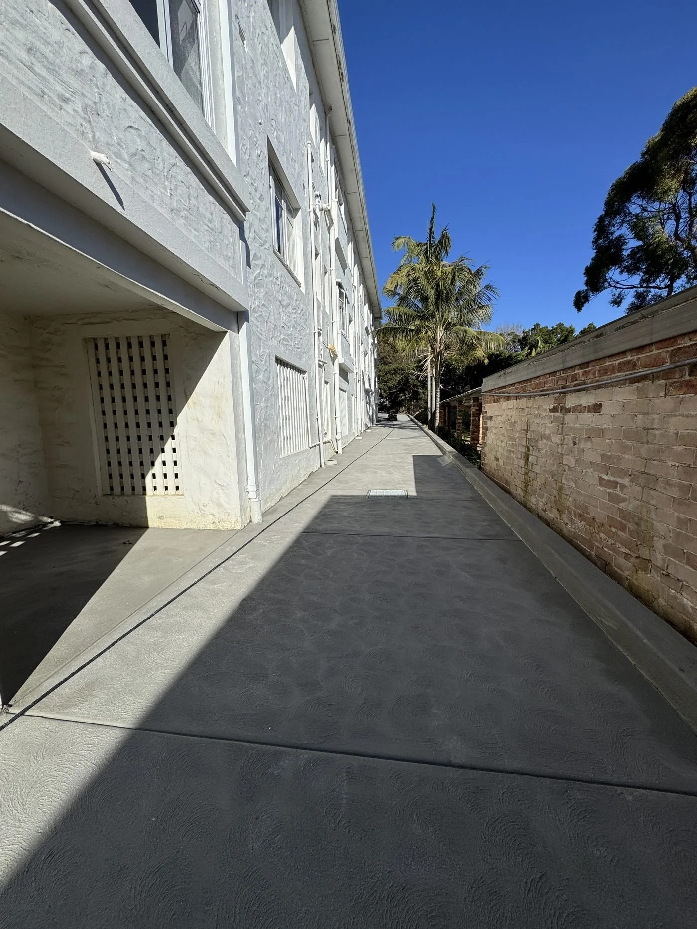 Retaining Wall: Serpentine Pde, Vaucluse