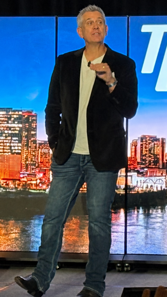 Mitch Mitchem keynote speaker and interactive entertainer