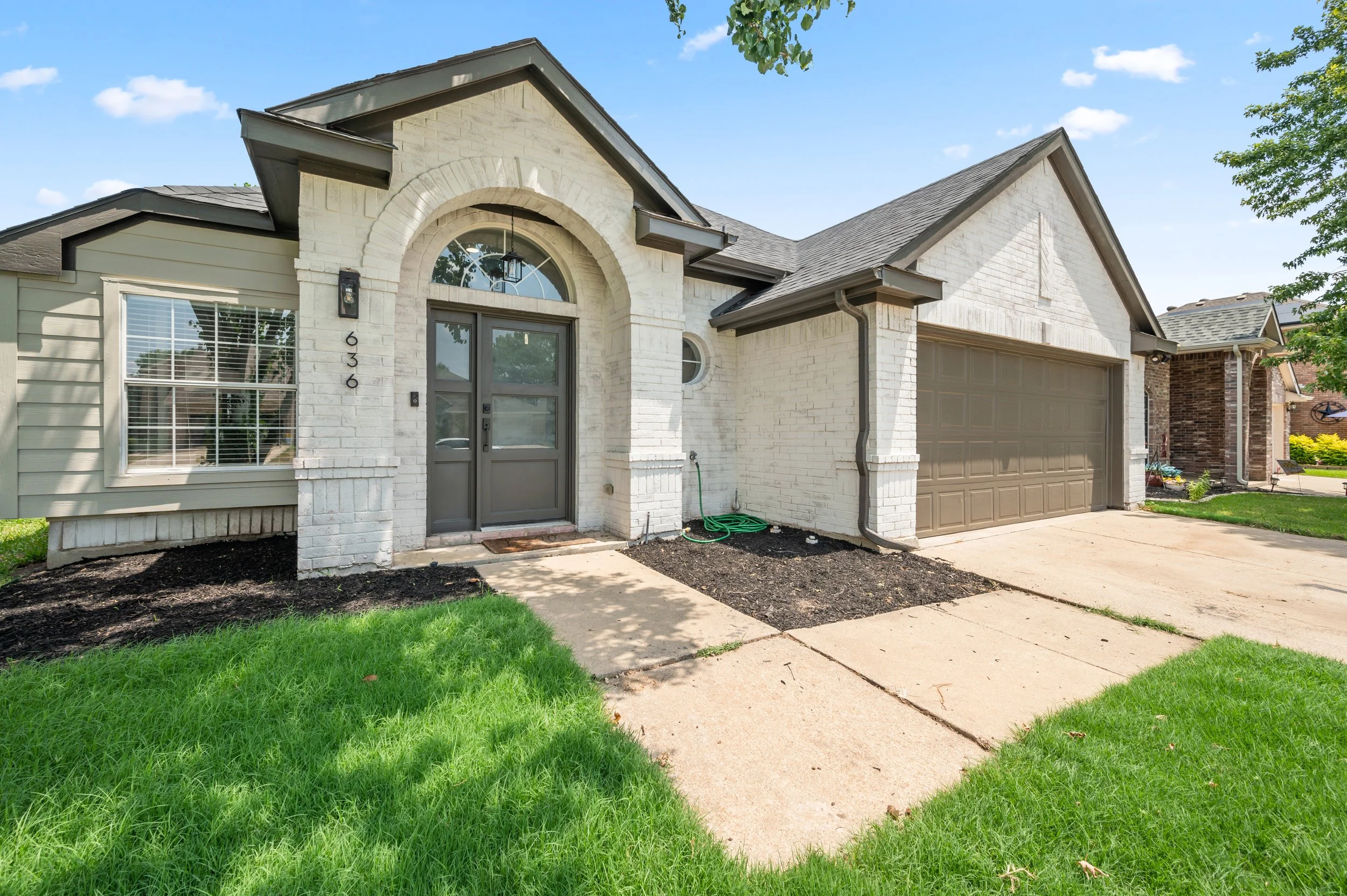 02-636CrystalBrook-2 2.jpg
