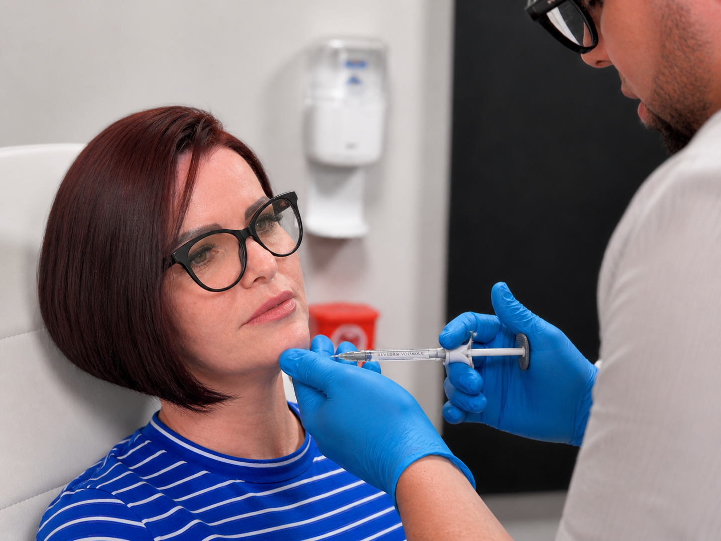 Do You Need Chin Filler or Jawline Filler? How to Tell