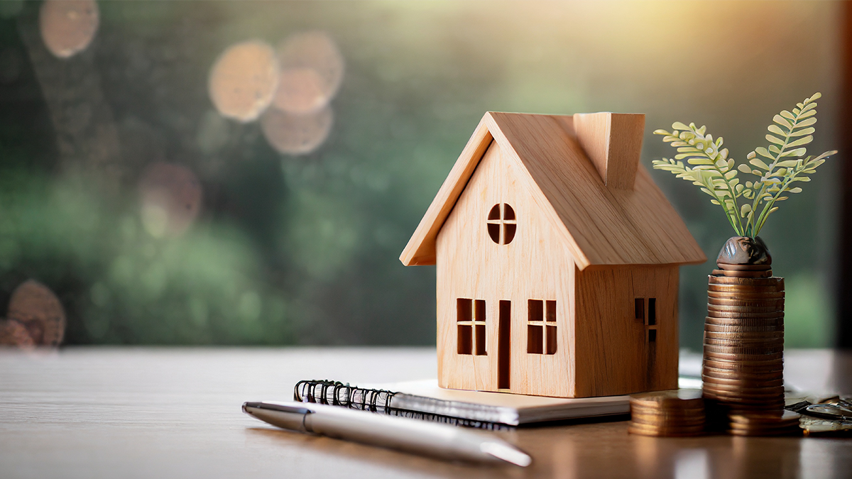 Understanding Non-Cash Charitable Tax Deductions: Donor Guide