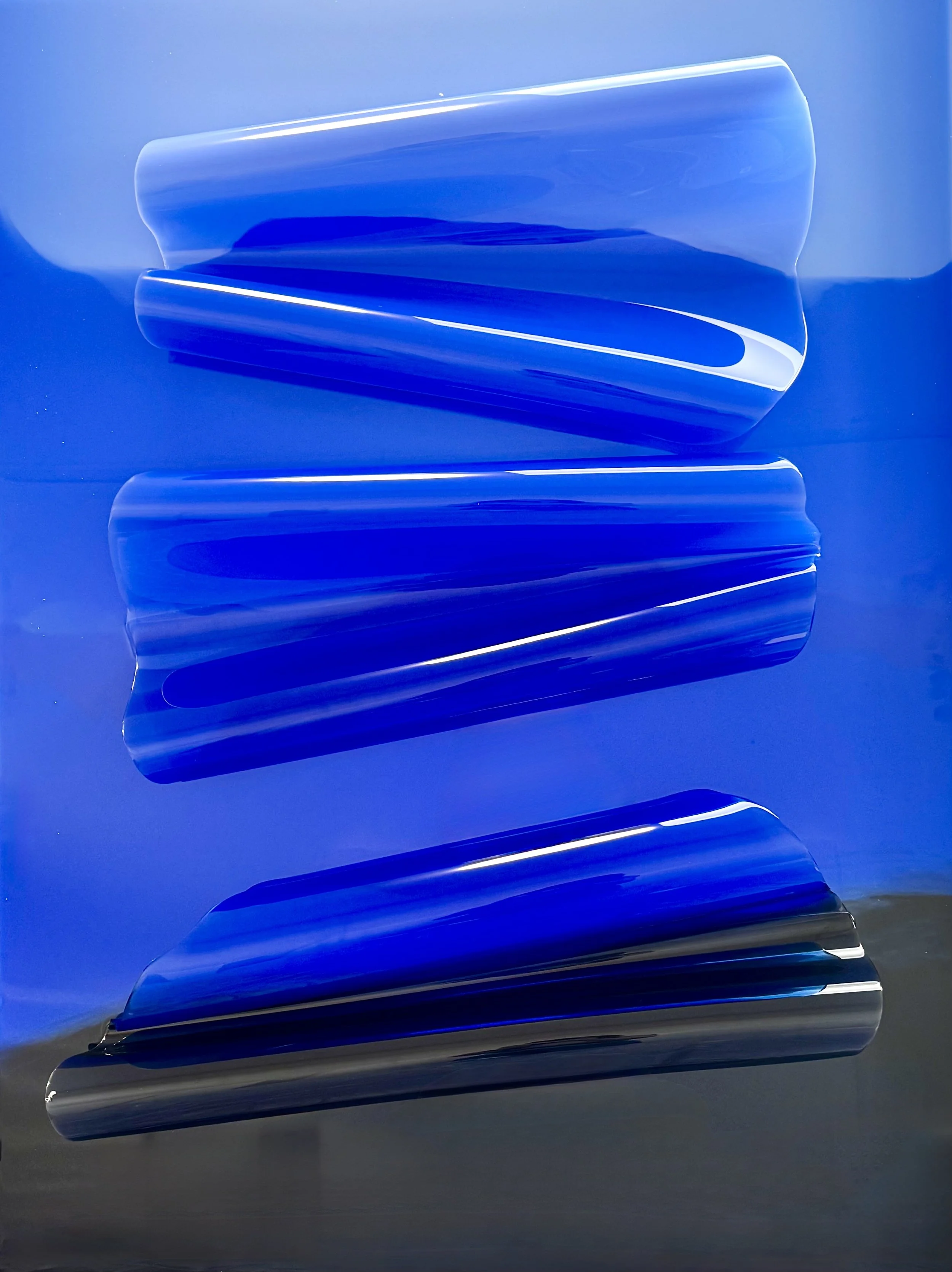 Euphotic Zones: Ocean Wave. 120cm x 90cm x 15cm. Epoxy Resin on Acrylic. Custom frame mounted, mirror metallic.