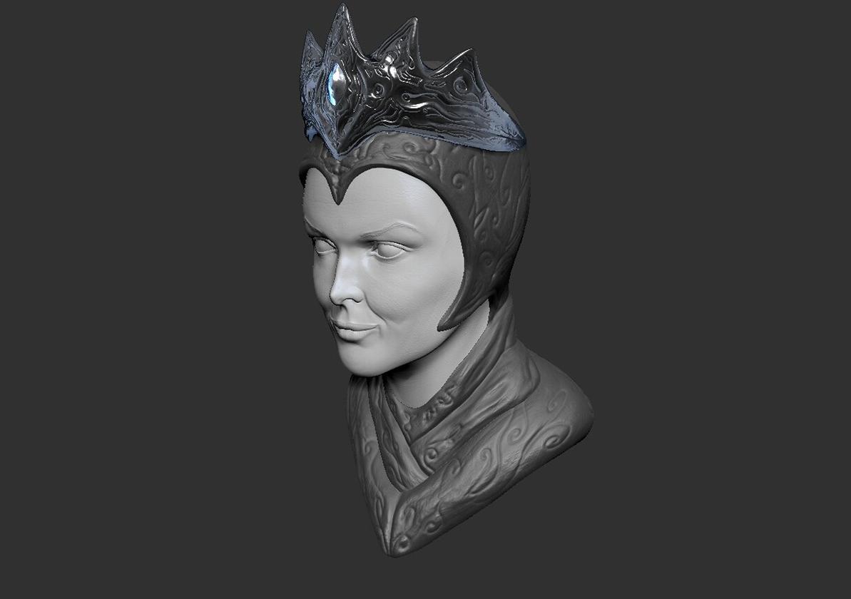 the_queen_bv_02.png