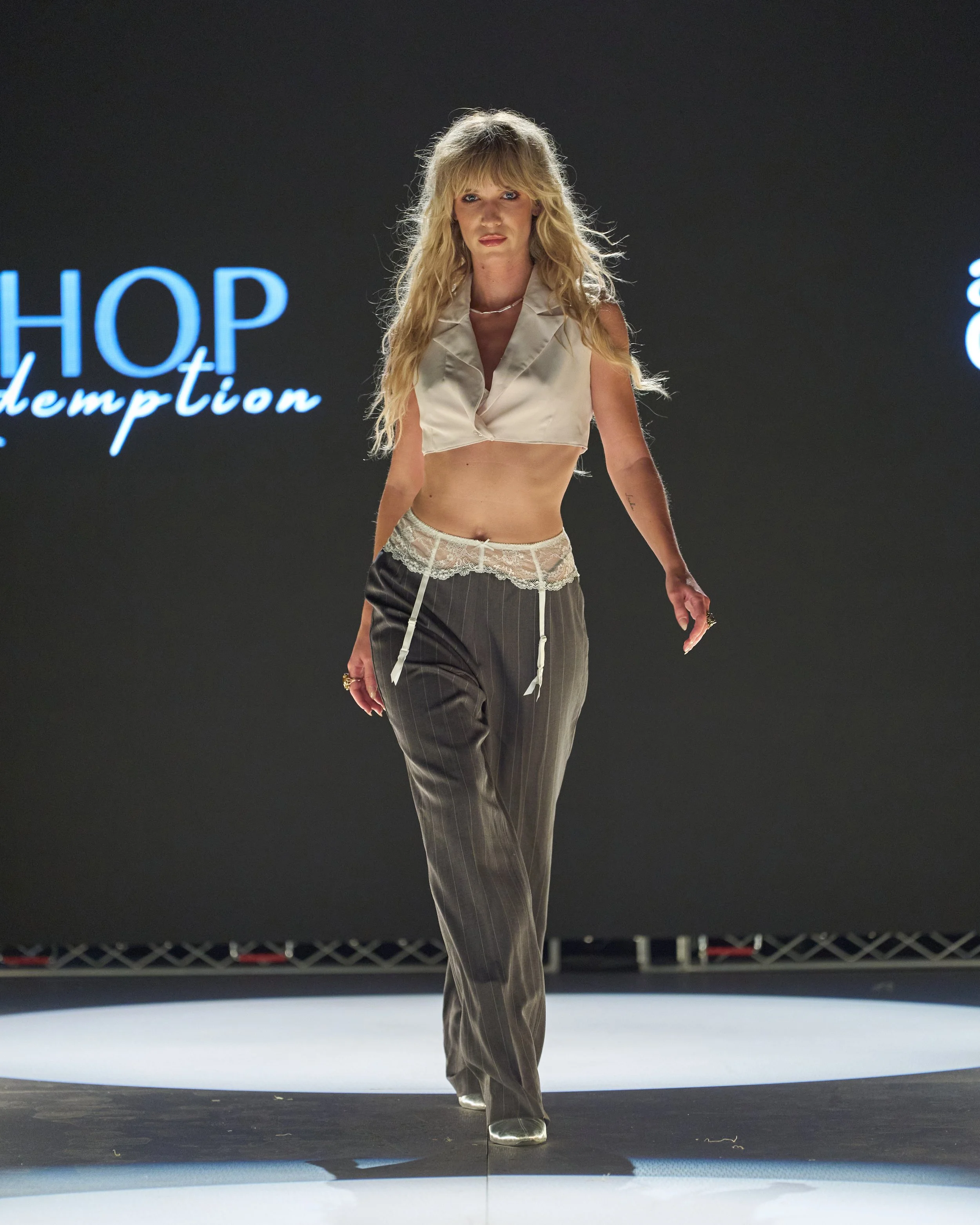 Monochromatic LA runway4216.jpg