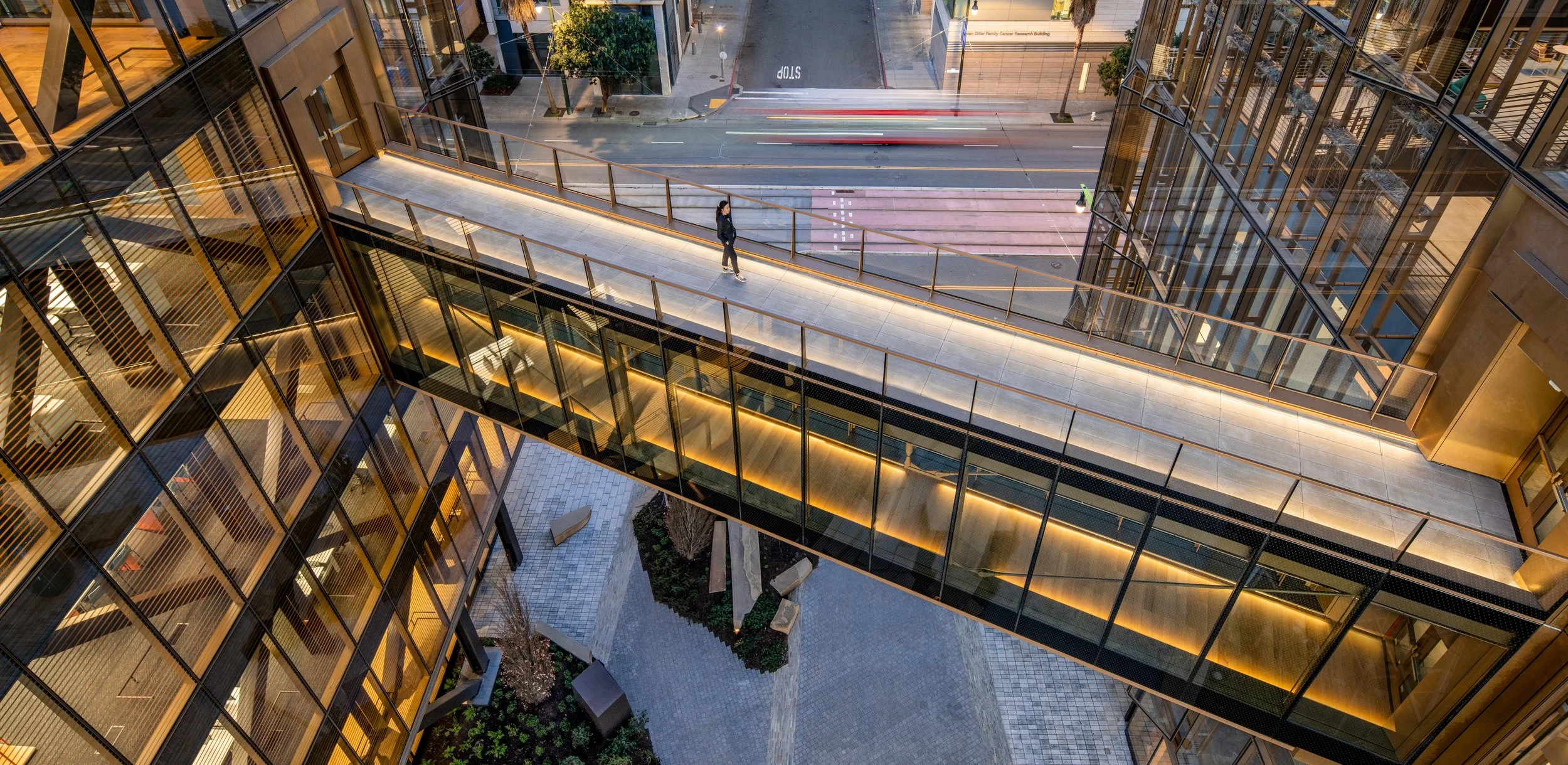 (11)_UBER_Sky Bridges_Jason O'Rear - HEADER IMG.jpg