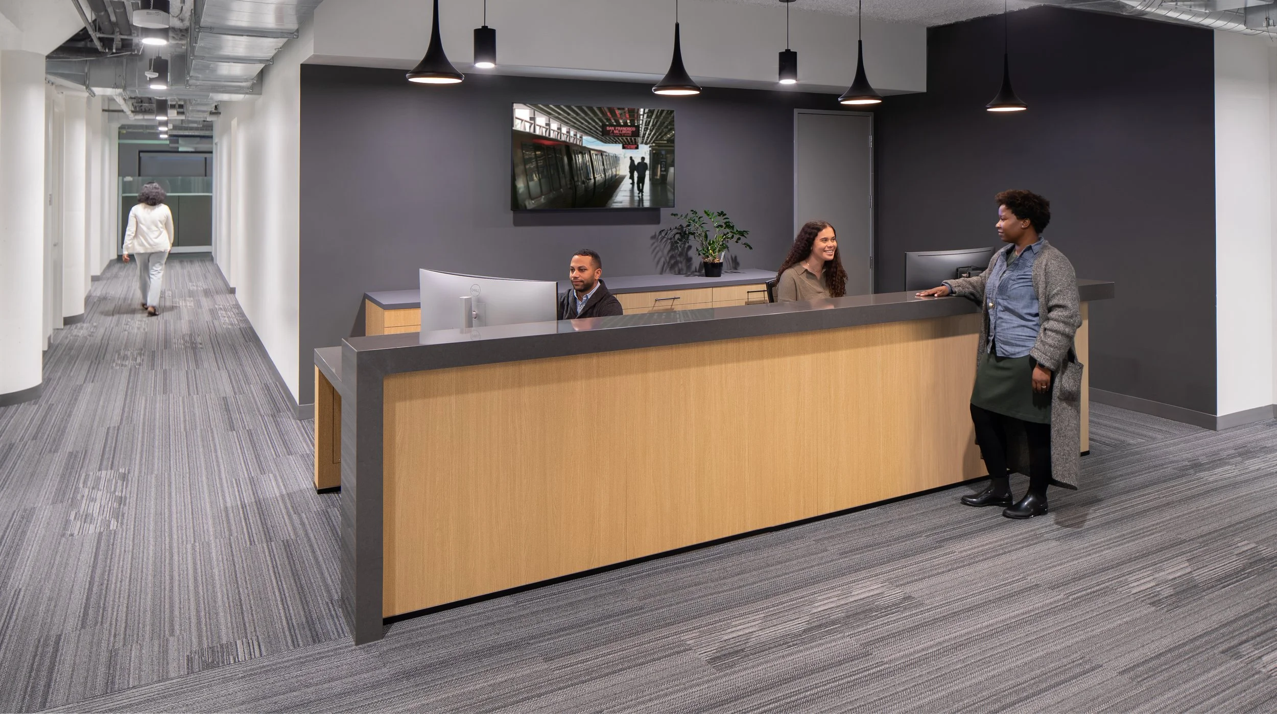 Reception &amp; Lobby