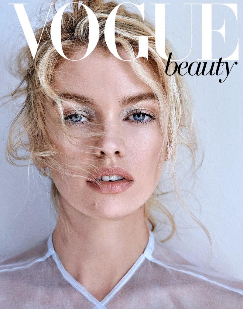 VOGUE STELLA MAXWELL