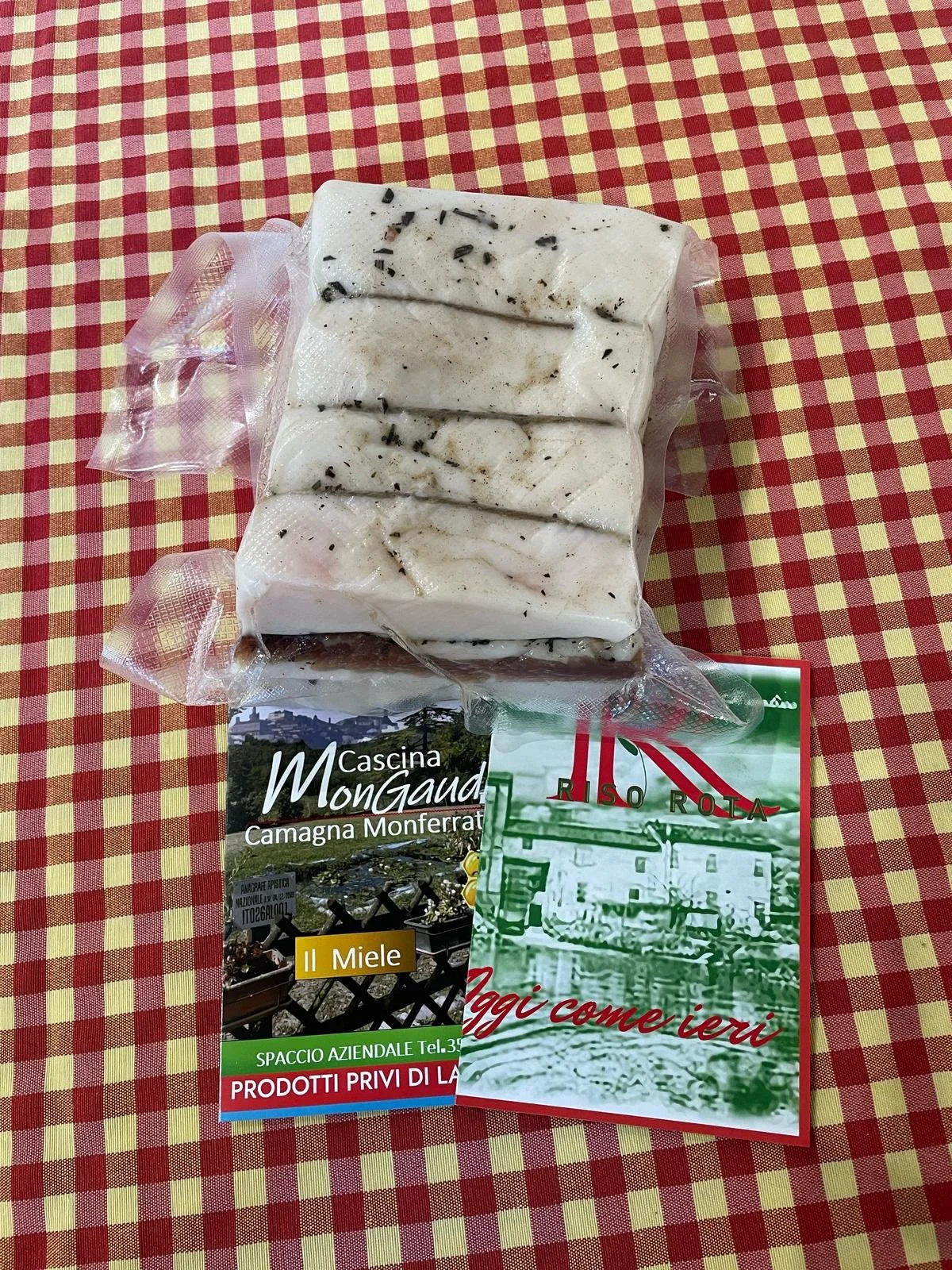 Lardo con erbe (1 kg)