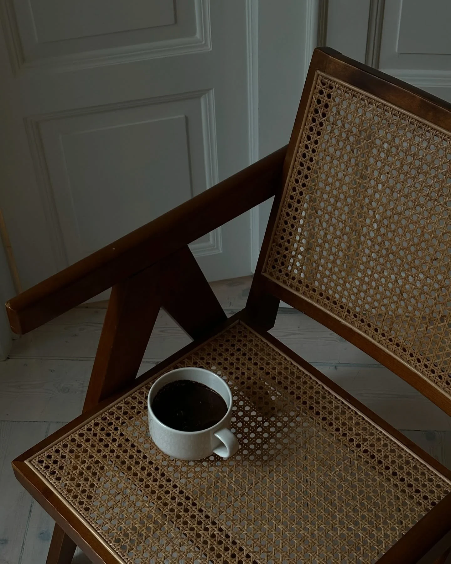 We finally gave our corner of the internet a little spring refresh. Hope you like it ✨