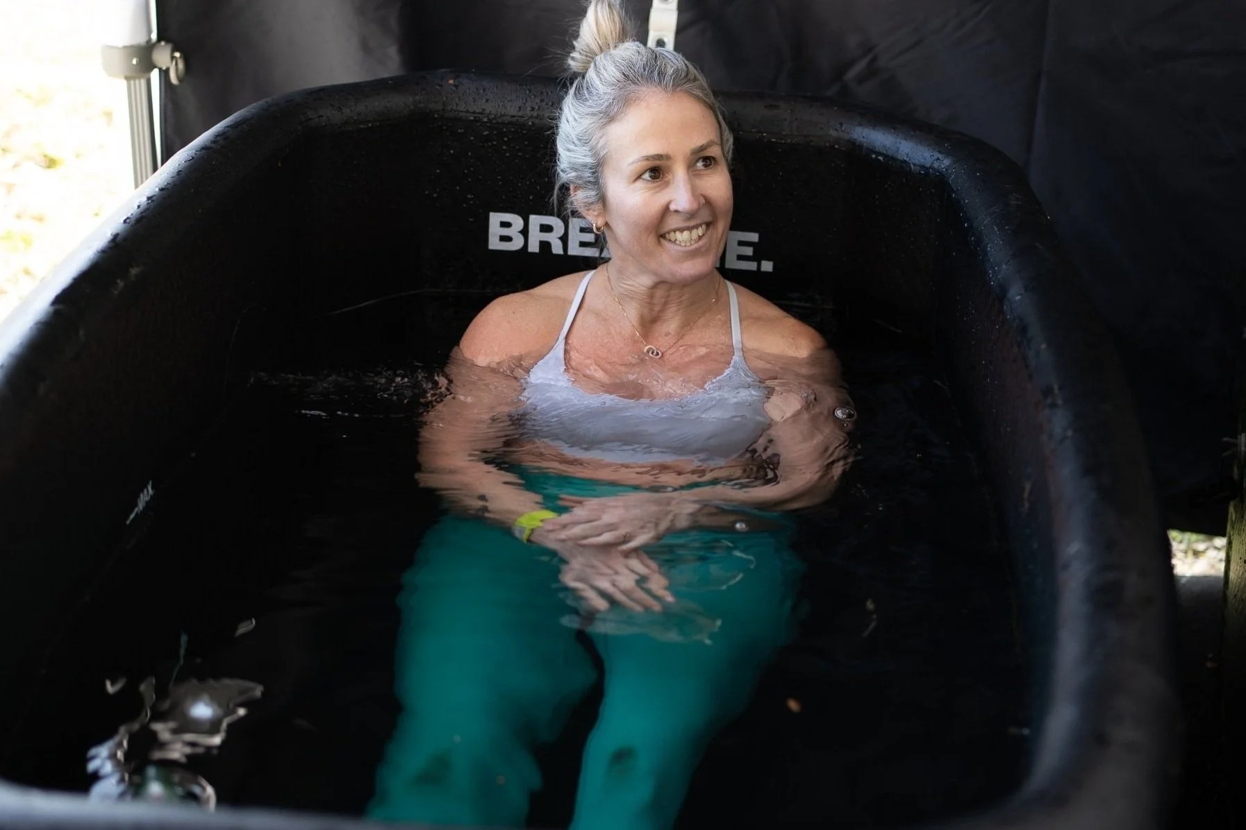 Invigorate Recovery in action, Cool down, reduce soreness, and speed up recovery with our premium KOUD ice baths. Designed for comfort with slope backs and full tubs, they also give your immunity and mental focus a boostโleaving you feeling refreshed