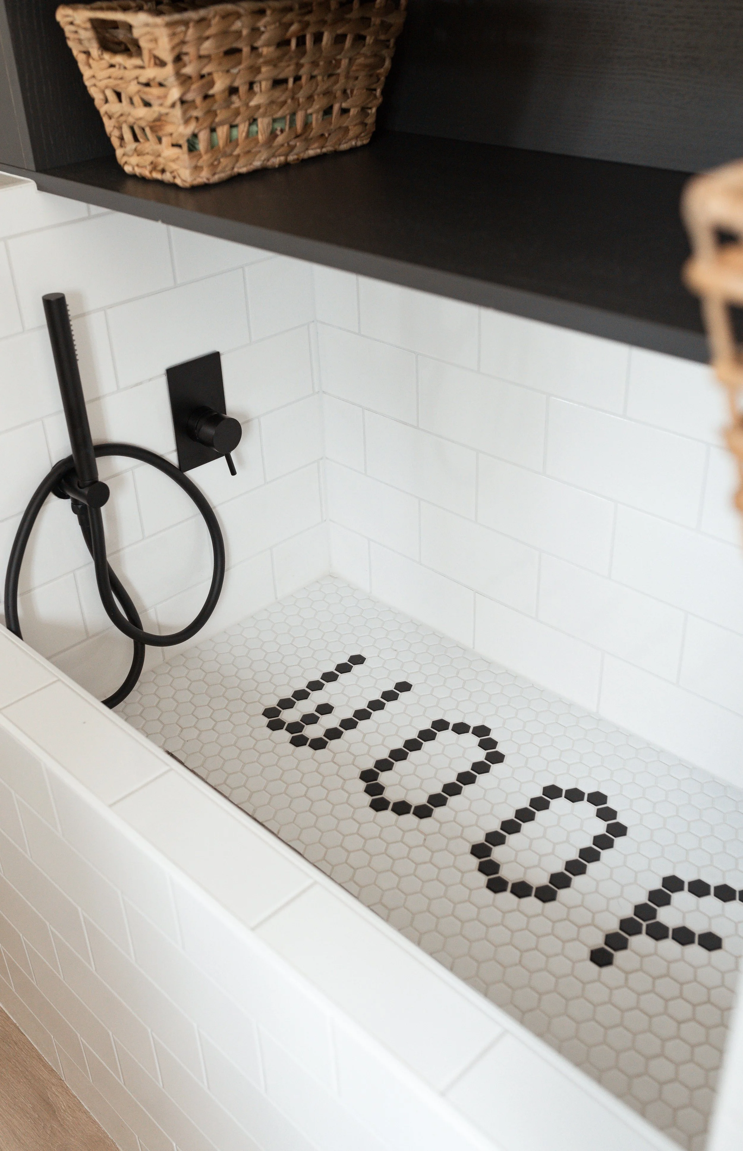 Bespoke dog wash. Subway tiles. Bespoke mosaics.