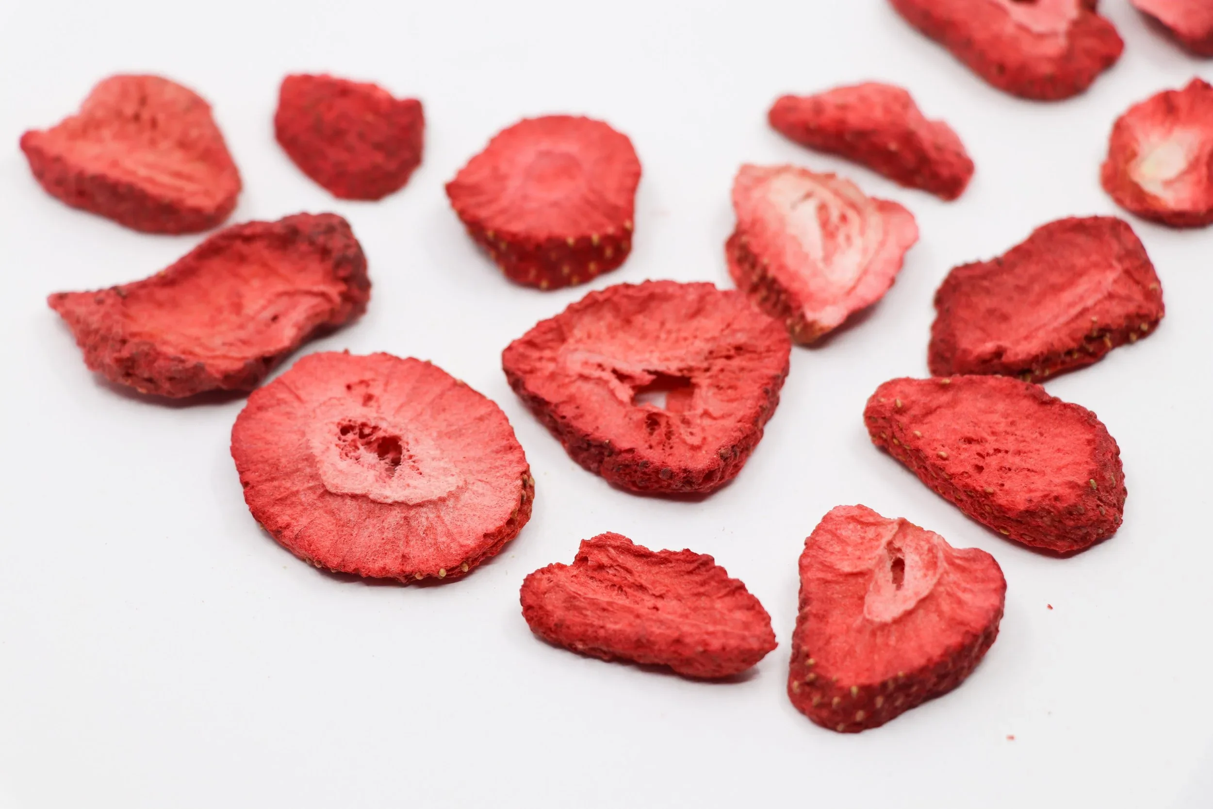 Freeze+dried+fruit+strawberry.webp
