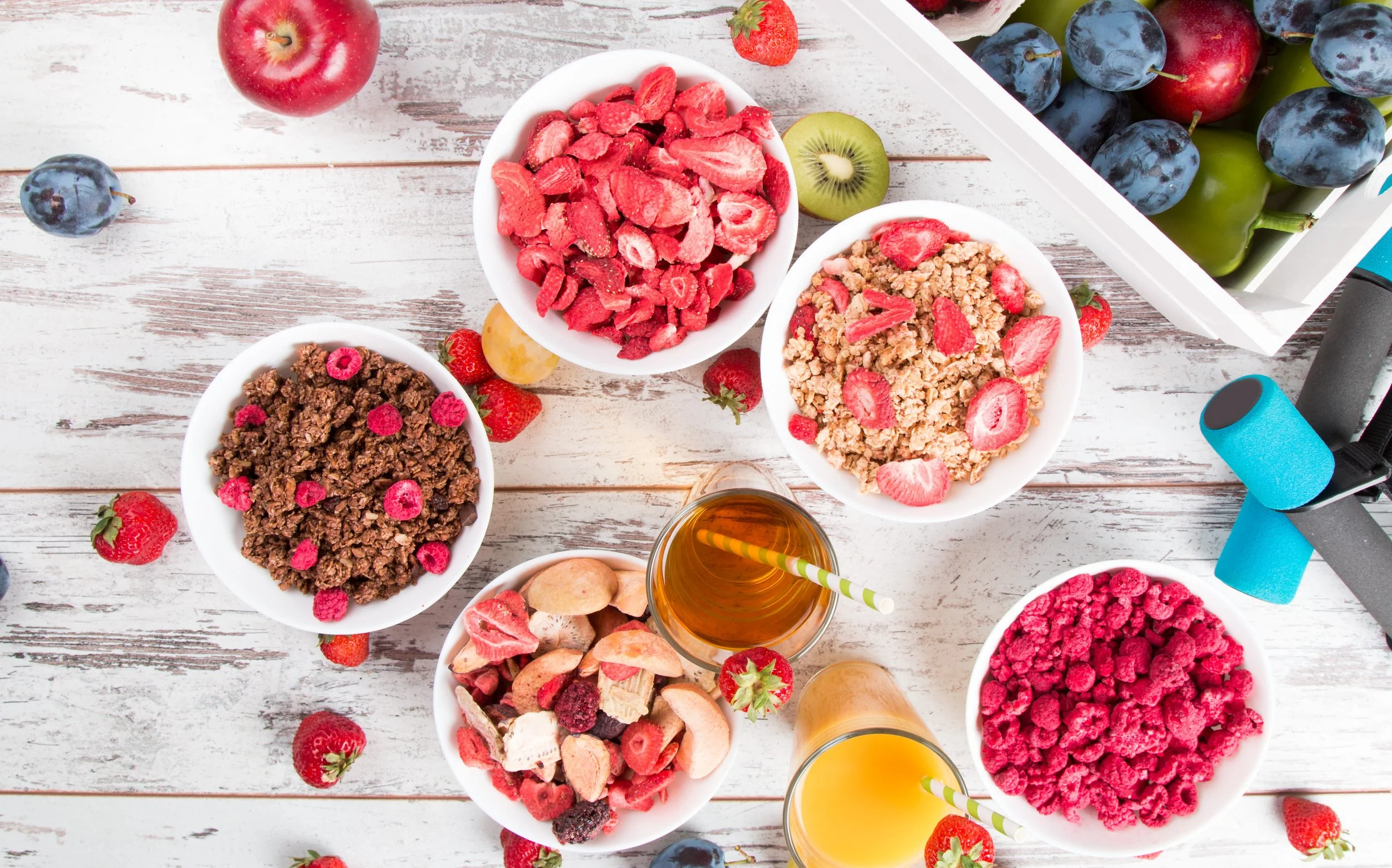 Freeze dried fruit cereals