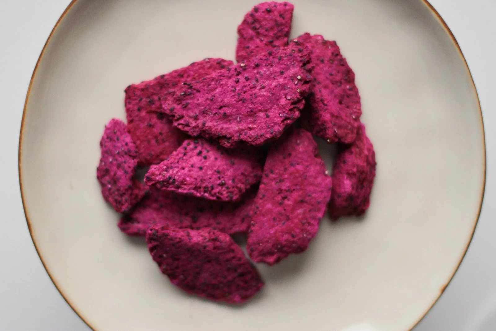 Dragon fruit slices (5).jpg