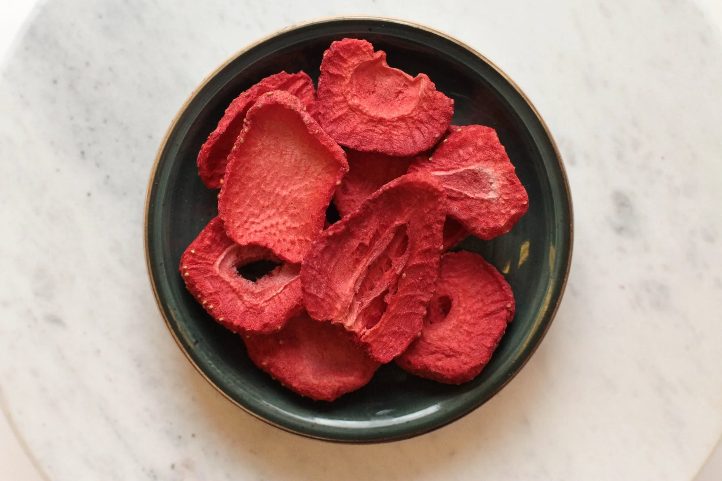 Freezedried strawberries slices