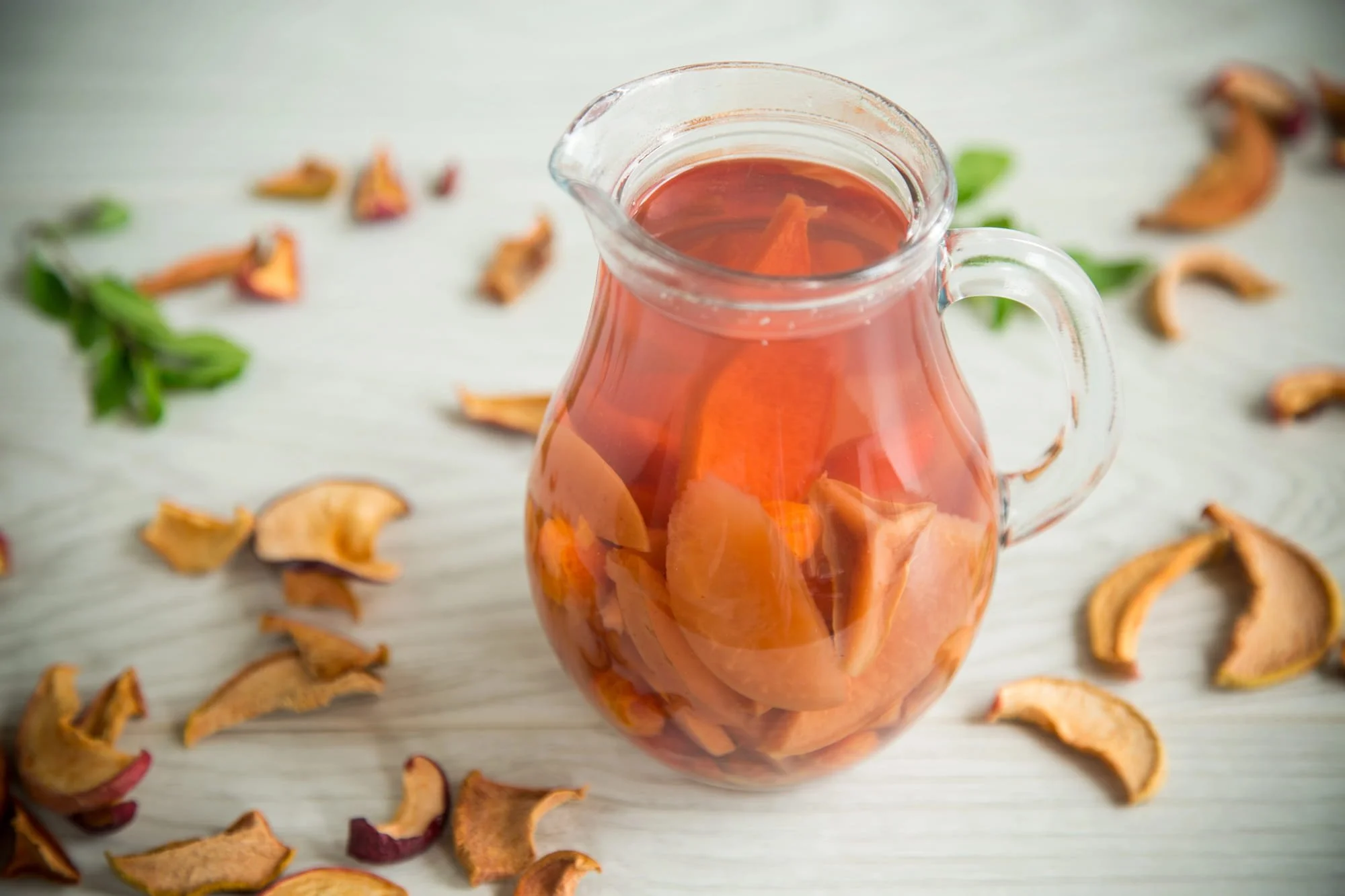 Freeze dried fruit beverages