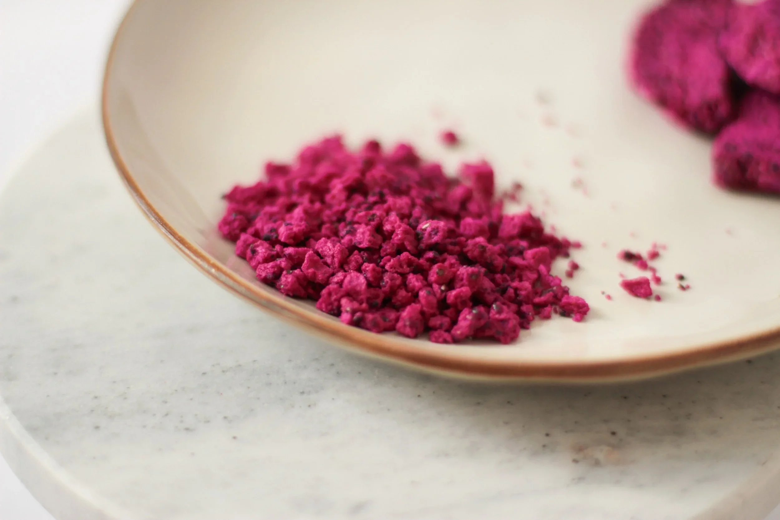 Freeze+dried+fruit+red+dragon (1).webp