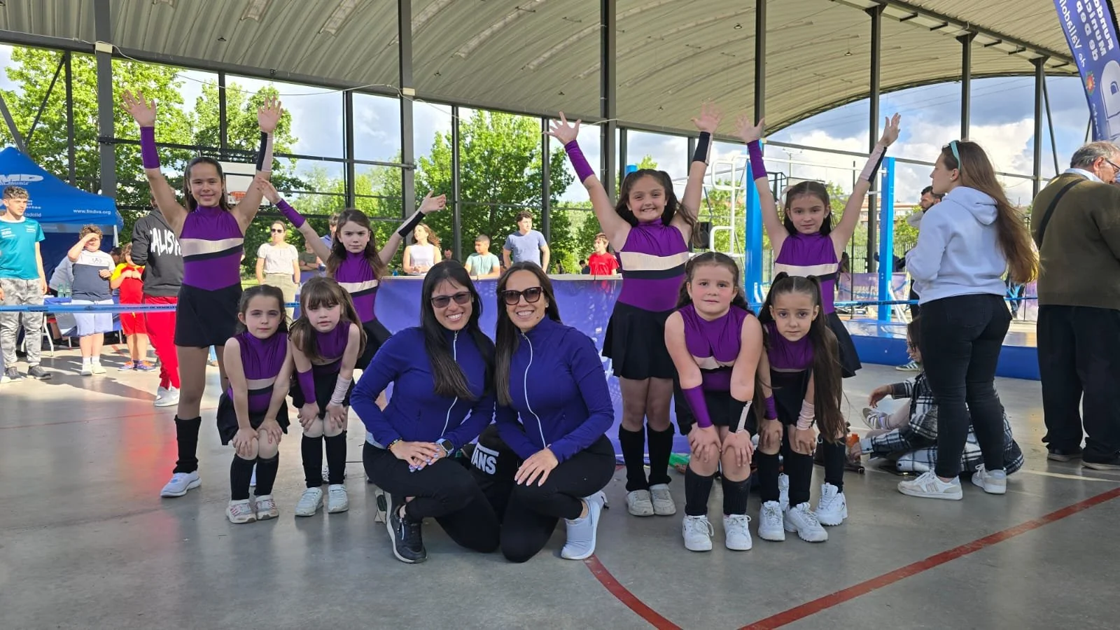 La Escuela de Baile Moderno Acrobático de Simancas llena de energía TAMUJA FEST