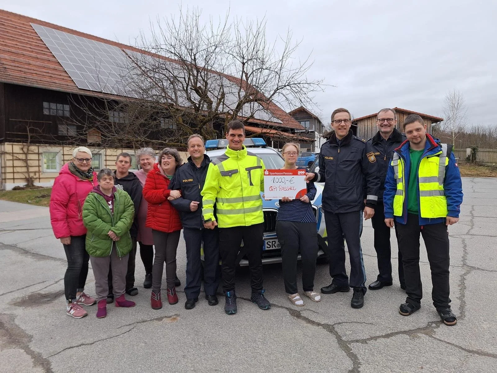 Danke an die Polizei Passau! Happy!!!
