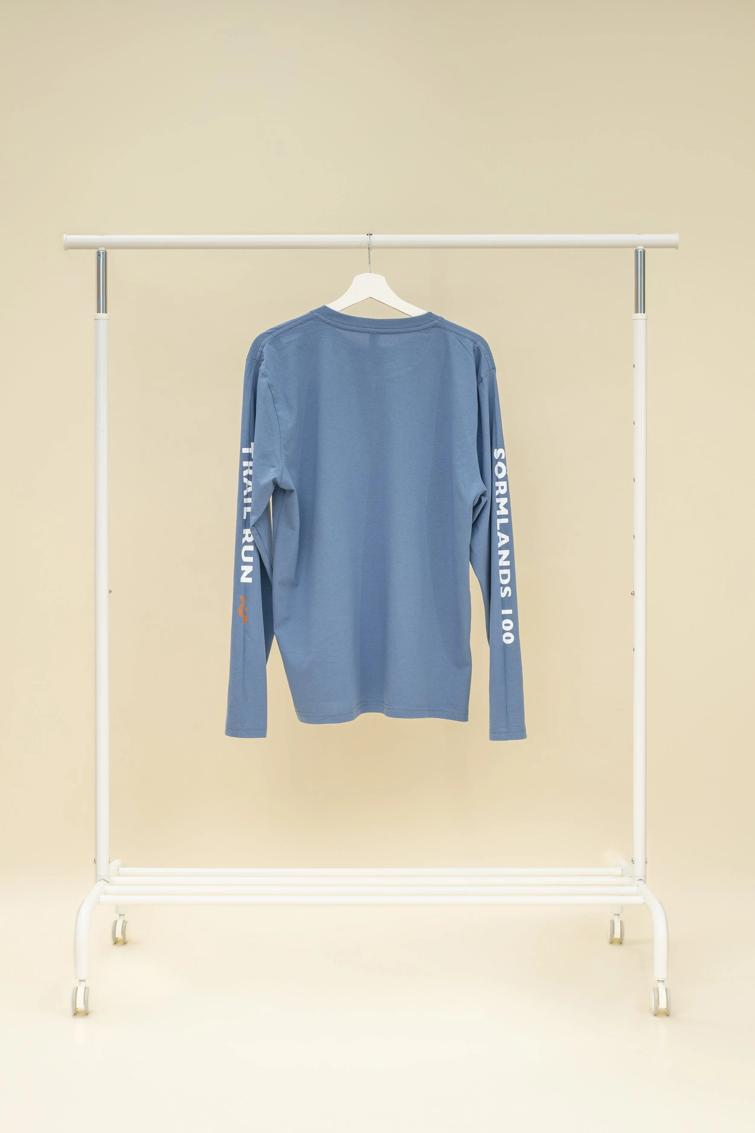 2x3, back, long sleeve shirt faded denim.jpg