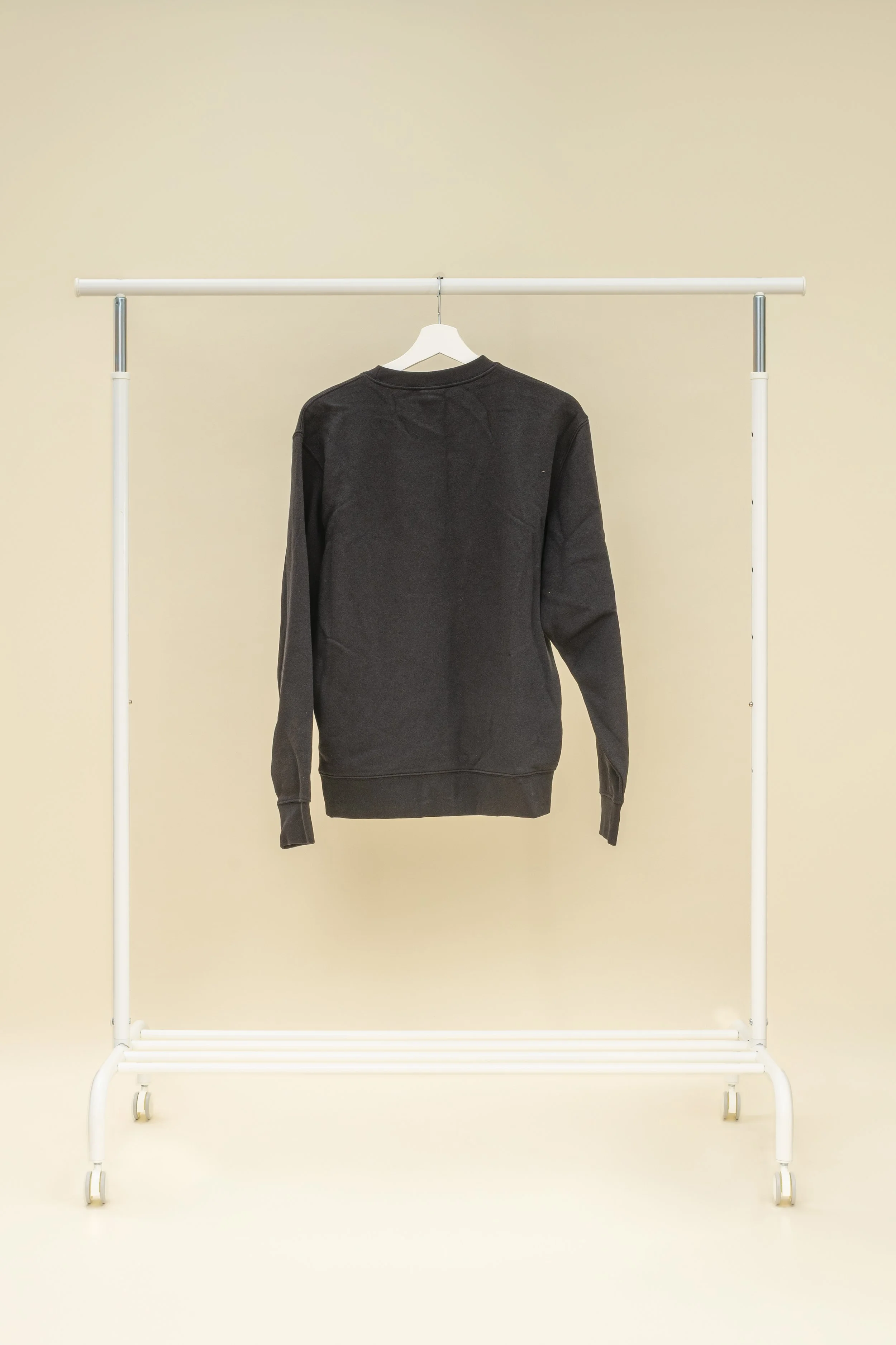 2x3, back, Crew Sweater black.jpg