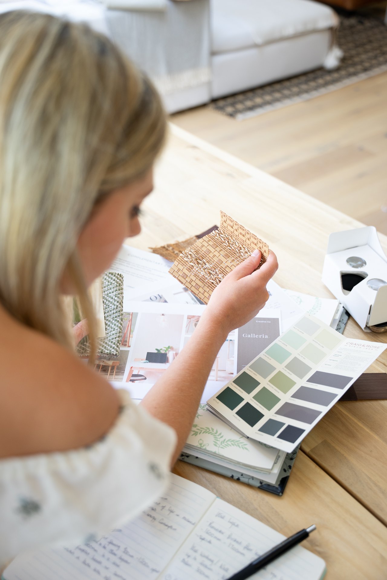 What’s the Difference Between an Interior Designer and an Interior Decorator?