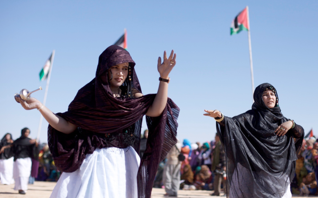 Cultural+display+of+dancers.png