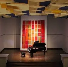 boolivar hall.jpg