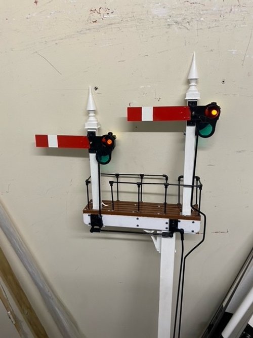 Midland Railway bracket signal