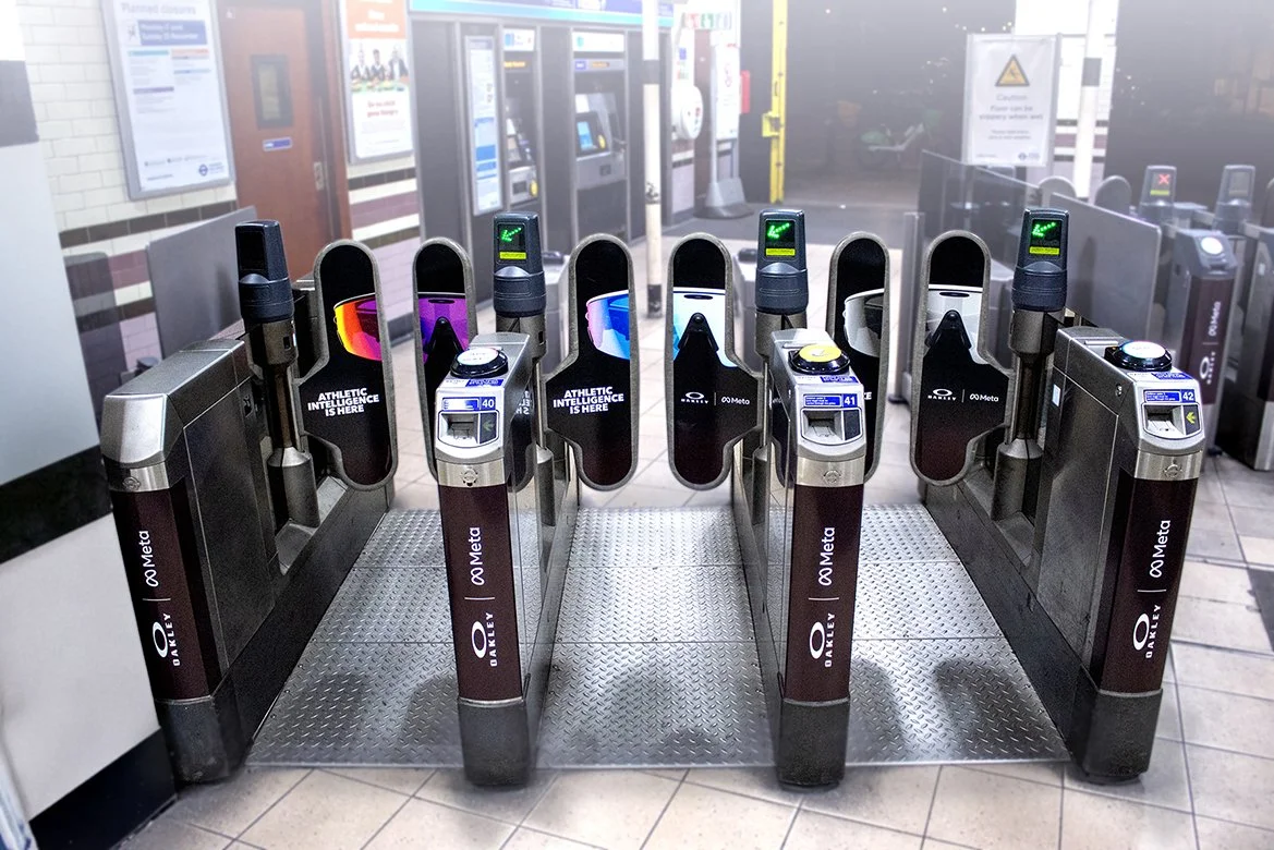 IMG_4141_MORE Barires_small.jpg