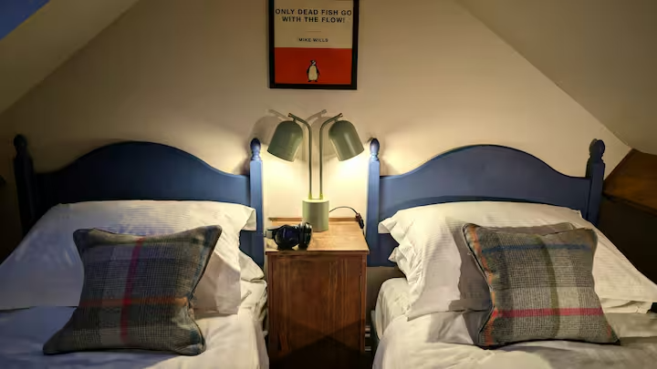 ImageDownloader_www.airbnb.co.uk_b26c3d44-adb8-4cbd-aaf6-10680707c238 (1).png