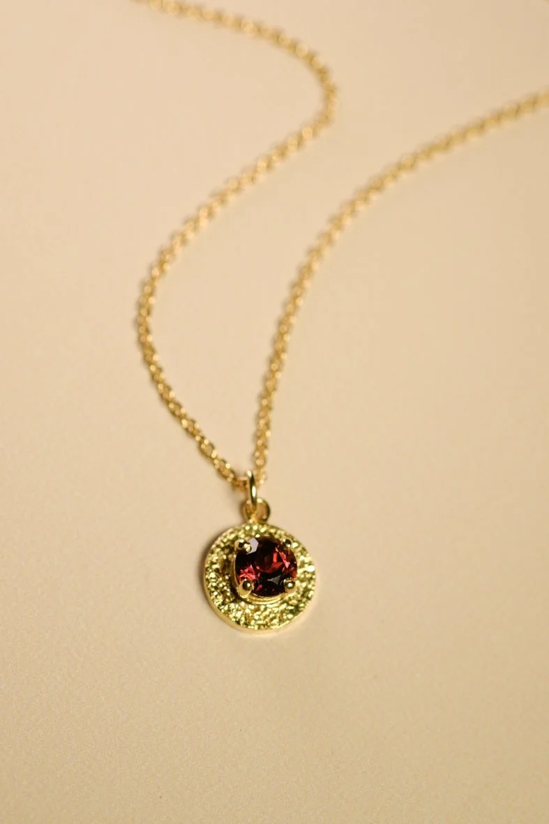 Ketting lizzie klein bordeaux toermalijn web-2.jpg