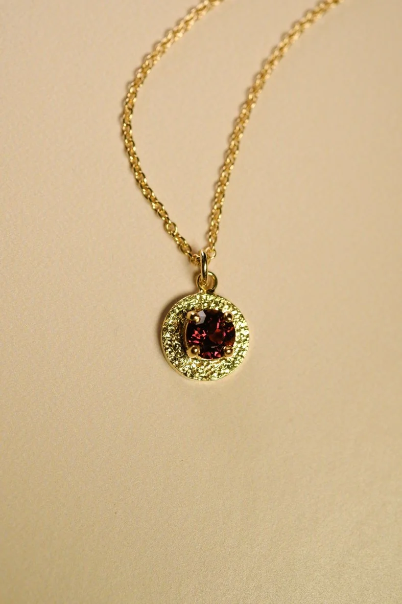 Ketting lizzie klein bordeaux toermalijn web-4.jpg