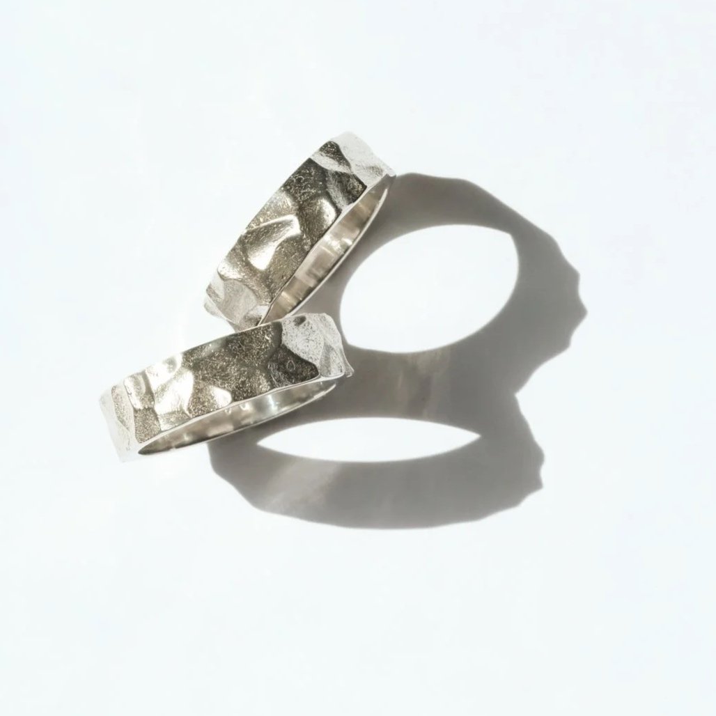 Unieke 18k ringen in 18k wit goud handgemaakt door Salvador Jewels uit Brugge