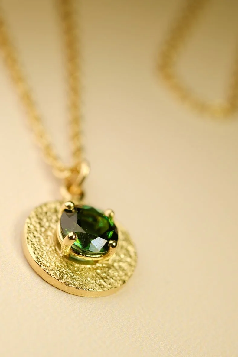 Ketting lizzie groot groene toermalijn web-6.jpg