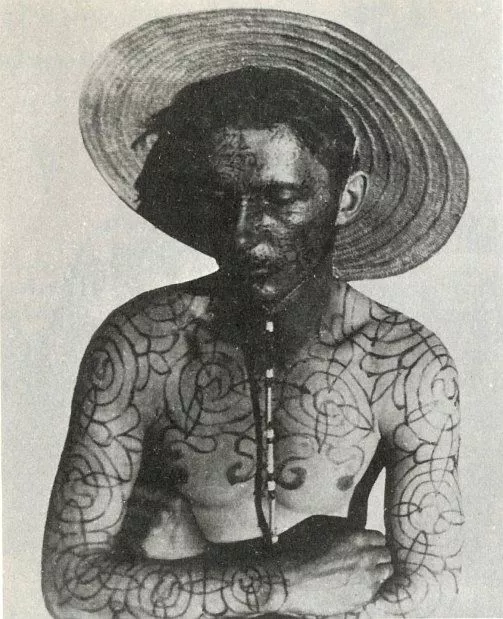 Alberto V. Frič with body painting by a Kadiweu artist. (c) Frič, Indiáni jižní Ameriky (Prague, 1957)