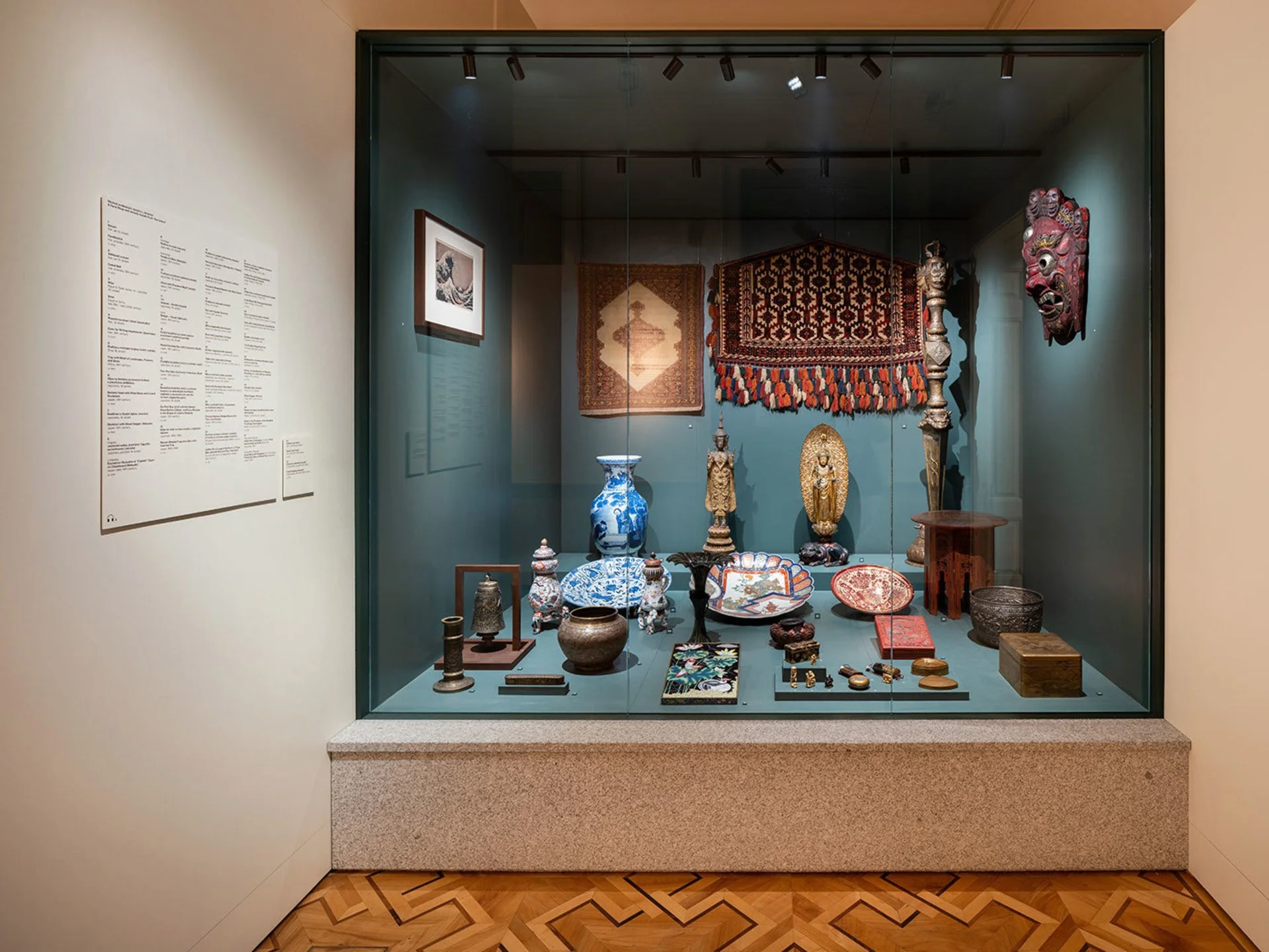 Asia beyond space and time. Review of the newly opened permanent exhibition of Asian art at the National Gallery Prague