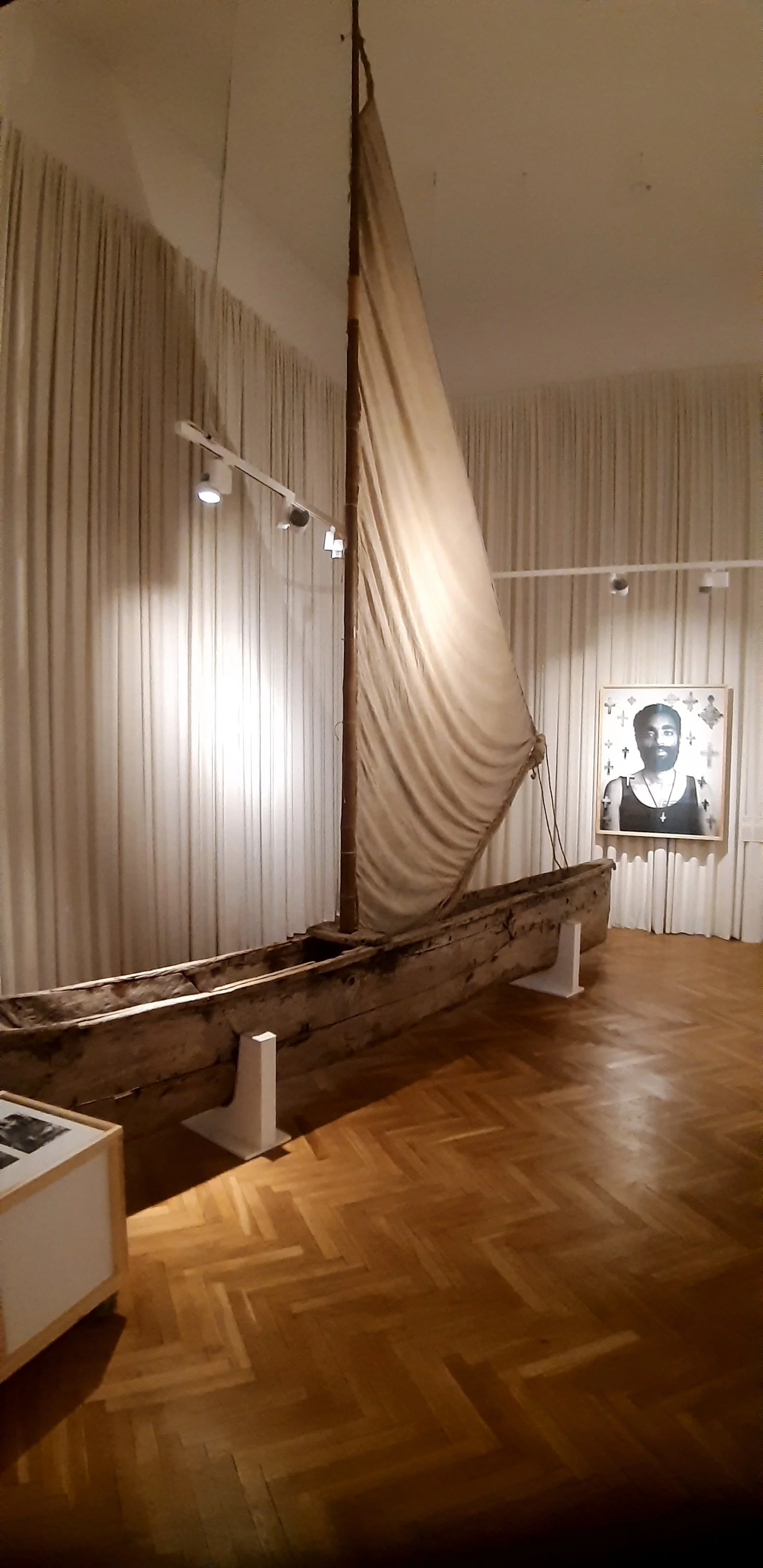 Figs 6a. Korabiewicz’s displaced boat (c) Patrick Laviolette