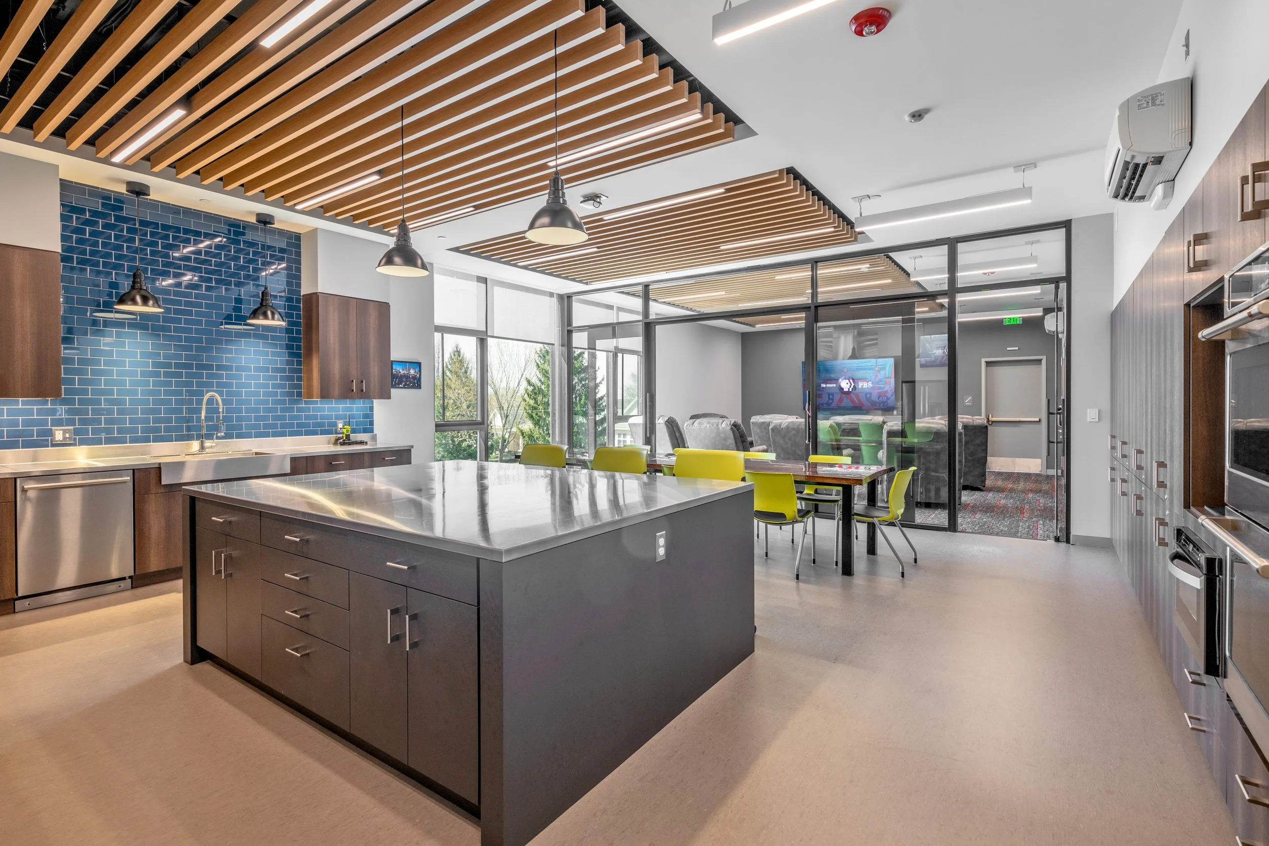 2-220409-225f - Final Edited.jpg