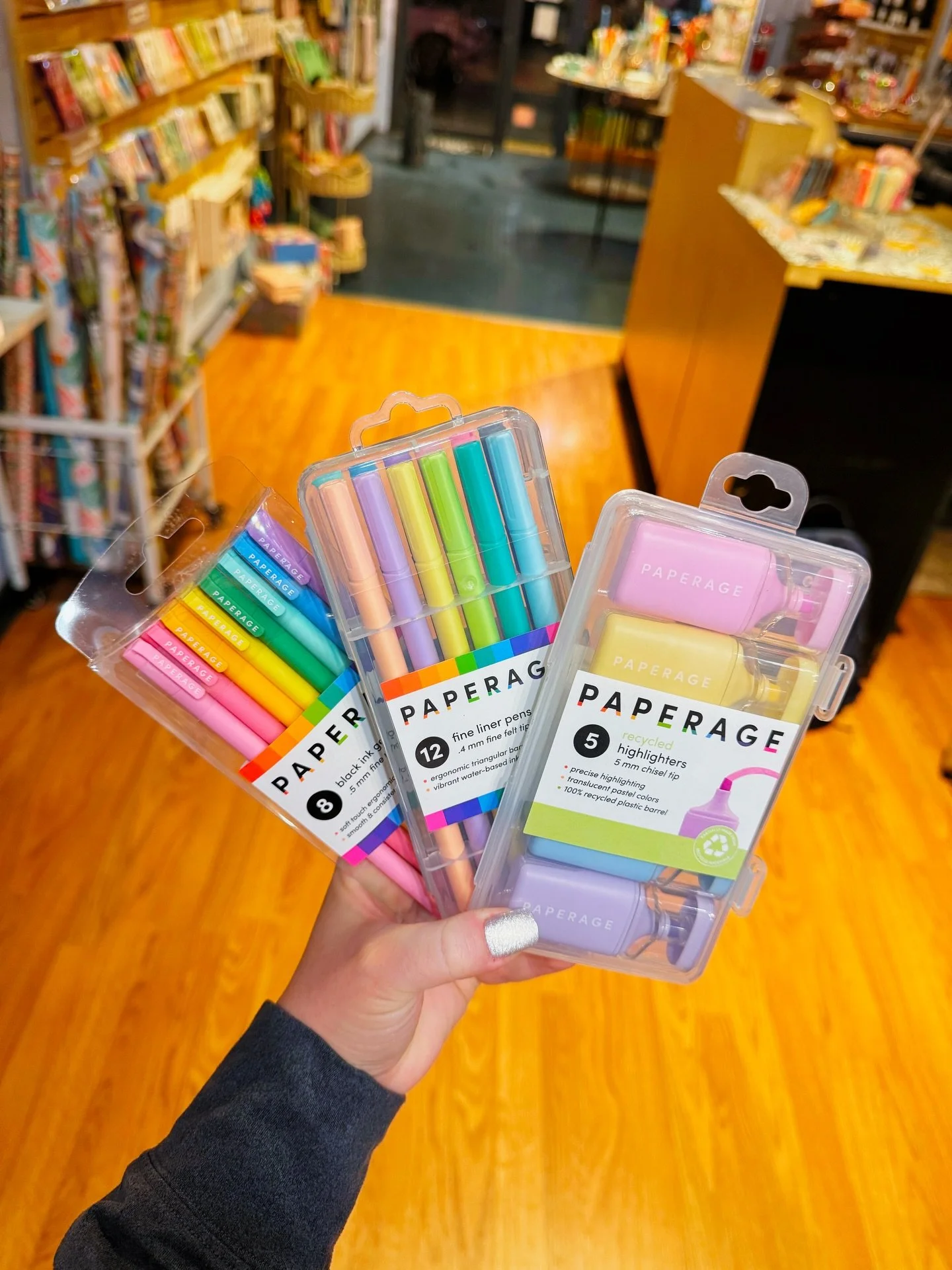 This is quickly becoming our favorite corner of the store! 🩷❤️🧡💛💚🩵💙💜

#officegoods #artsandcrafts #skippersnyc #columbiauniversity