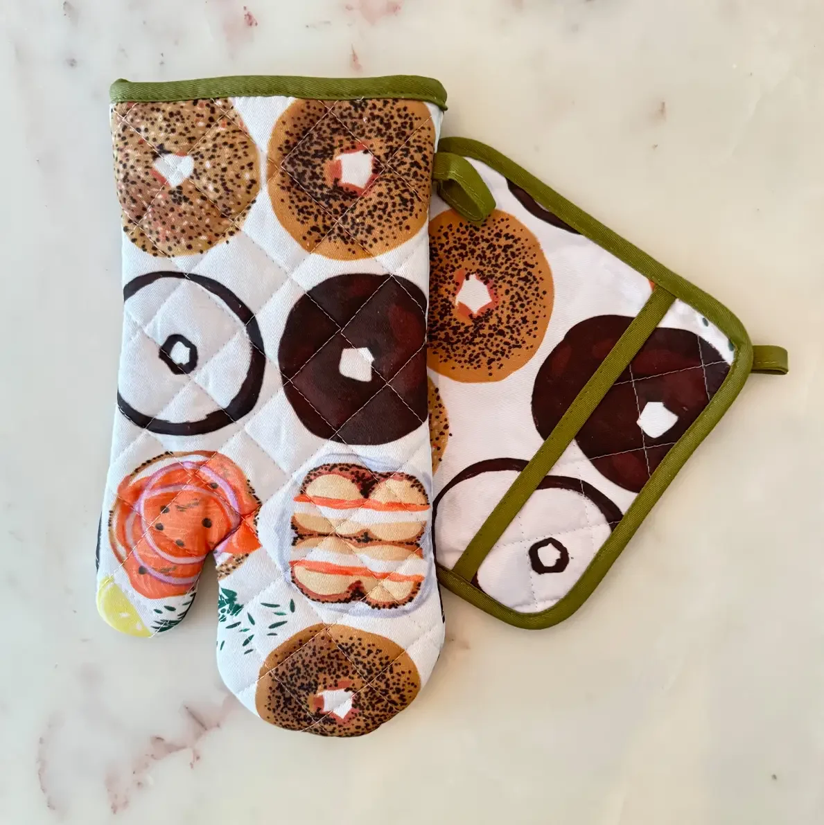 Cotton Oven Mitt + Pot Holder Set | Bagel