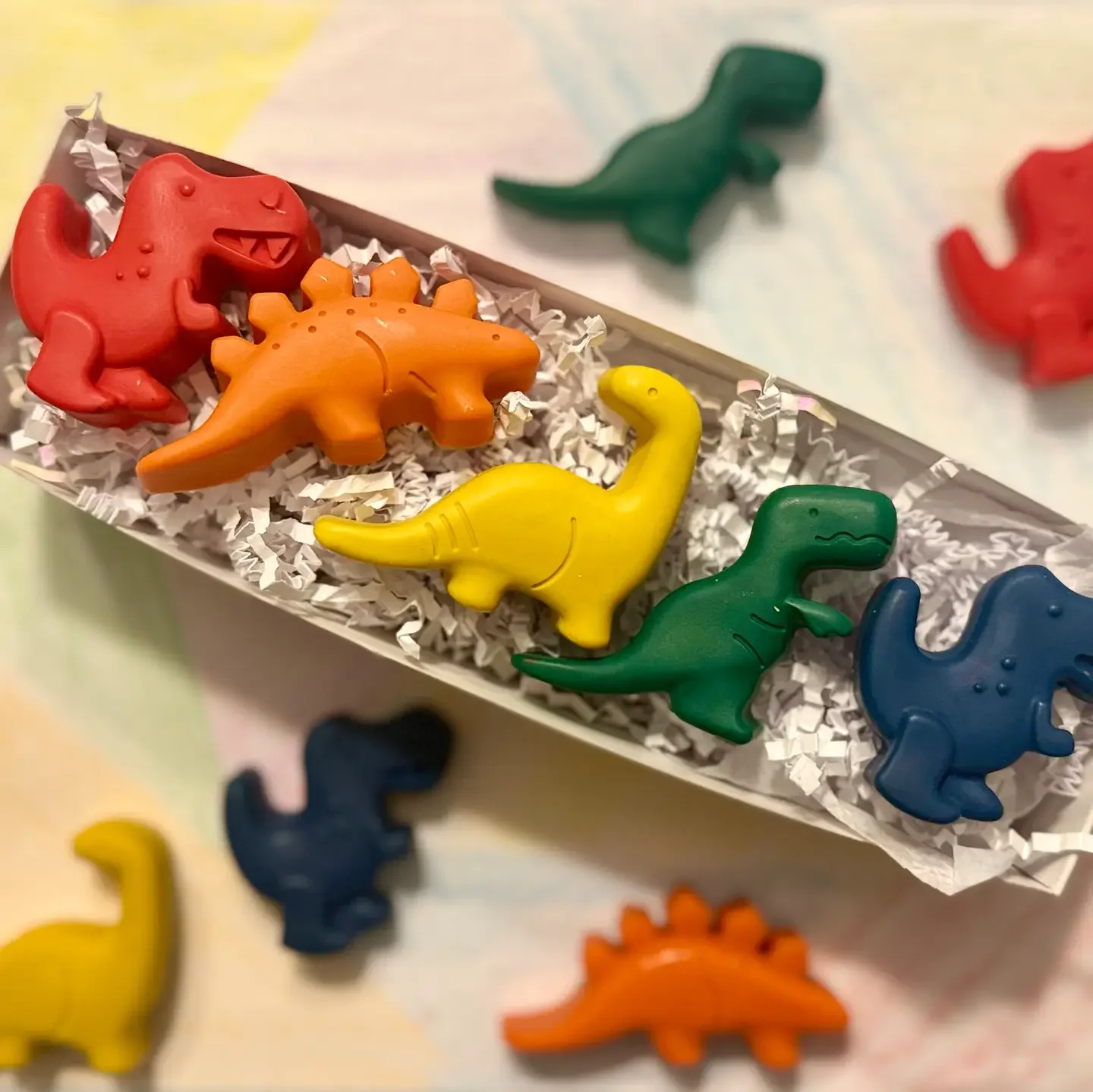 Dinosaur Crayon Set