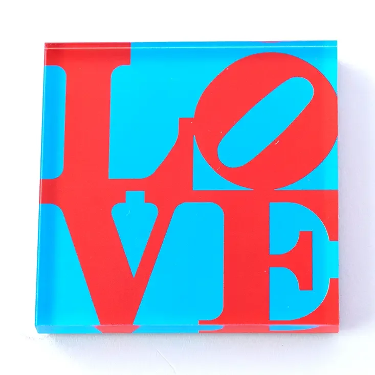 Love Magnet Square